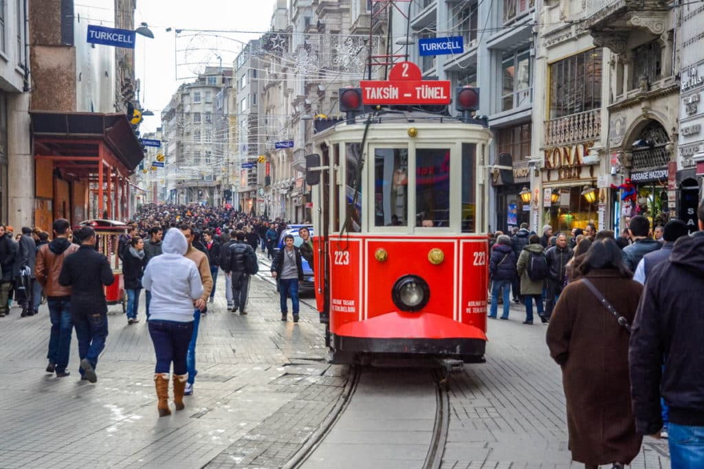 Avenida de Istikal. Estambul. Turquía